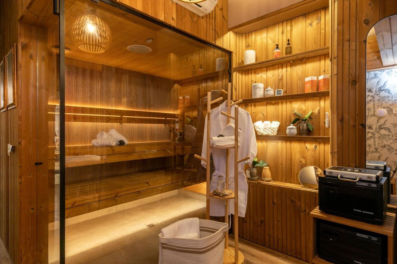 Celestino Boutique Hotel & Spa 메딜린 외부 사진